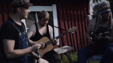 The Trooper by Steve'n'Seagulls