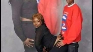 WTF Mom, Why Did You Photobomb My School Pics?