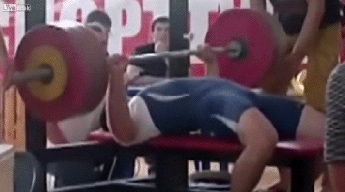 34-Year Old Weightlifter Fails at Bench Pressing 407.855 Pounds