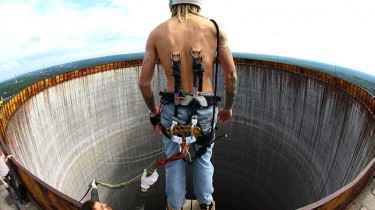 Free Falling Never Looked So Painful