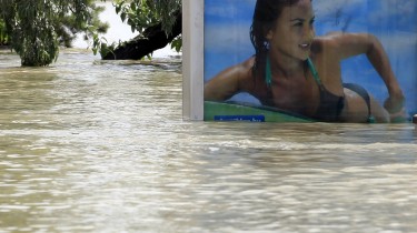 Flood in Budapest Creates Perfect Billboard Placement