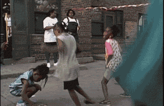Kids Find a Snake, Celebrate by Twerking